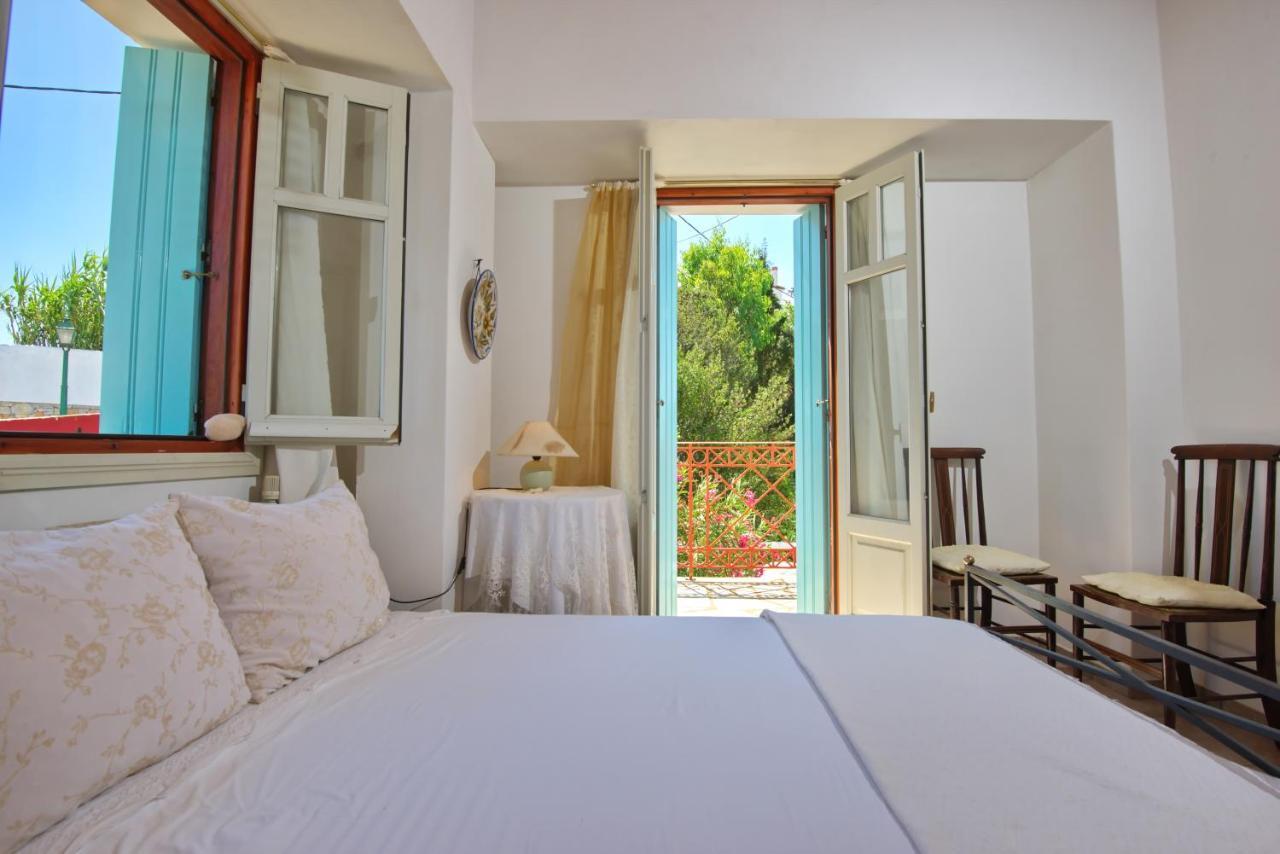Villa Frederike In Alonissos Old Town Алонисос Экстерьер фото
